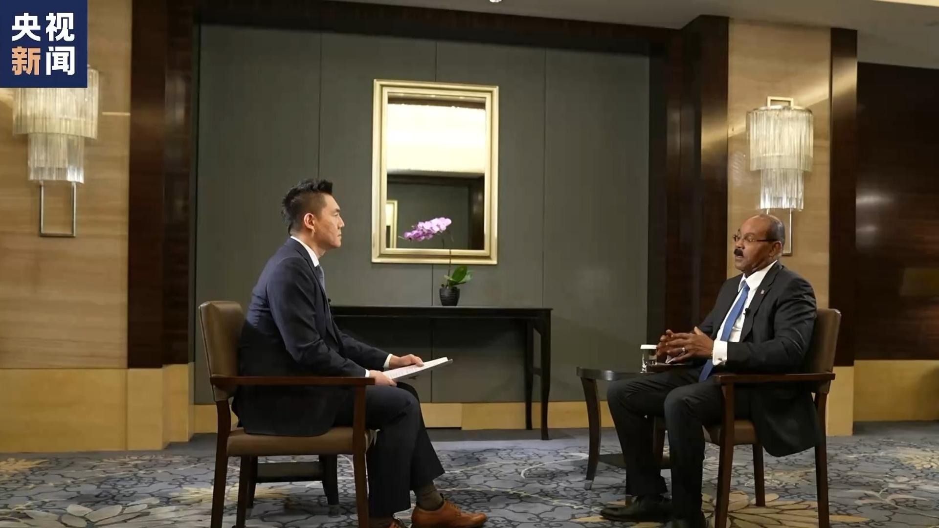 نخست وزیر آنتیگوا و باربودا: رئیس جمهور چین متعهد به توسعه کل بشریت استا