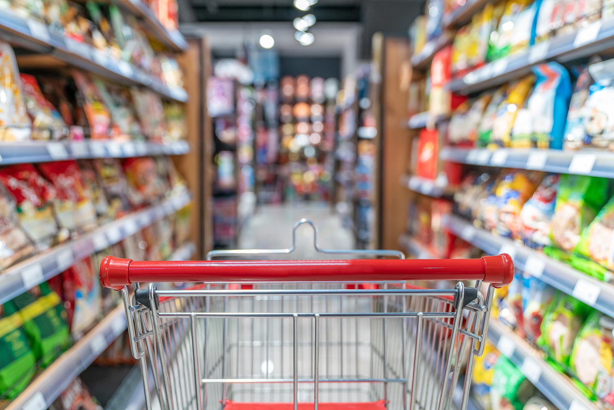 Продажбите на дребно на потребителски продукти през април са нараснали ...