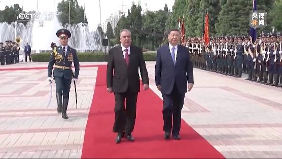 सी चिनफिङ र ताजिकिस्तानका राष्ट्रपतिबीच वार्ता
