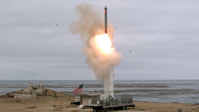 آمریکا در آلمان موشک دوربرد «تاماهاک» مستقر می‌کندا
