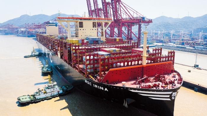 نگاه تحلیلگران به رکوردشکنی تجارت خارجی چین طی نیمه نخست 2024ا