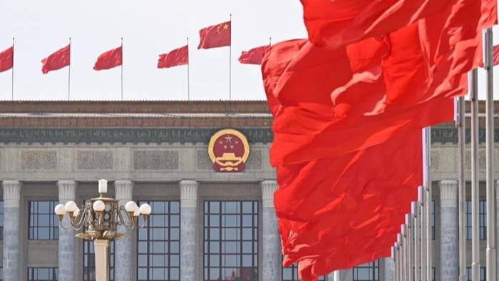 گشایش سومین جلسه عمومی بیستمین کمیته مرکزی حزب کمونیست چین در پکن/ قرائت گزارش از سوی دبیر کلا