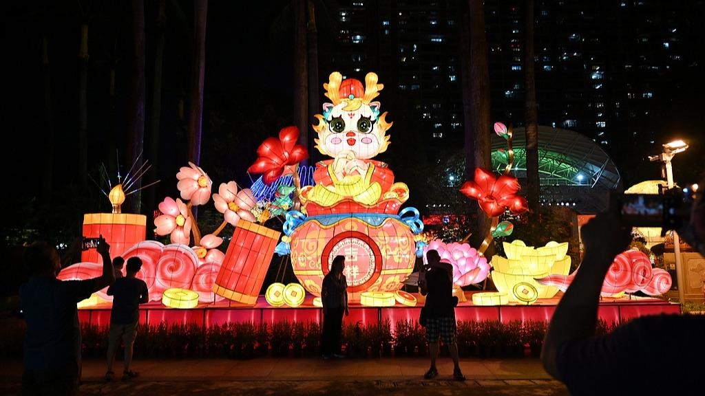 Karnival Tanglung Siap Dibuka untuk Rai Pesta Kuih Bulan