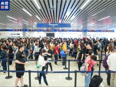 広州交易会期間中 白雲空港の旅客と貨物輸送量はいずれも前年同期比で増加