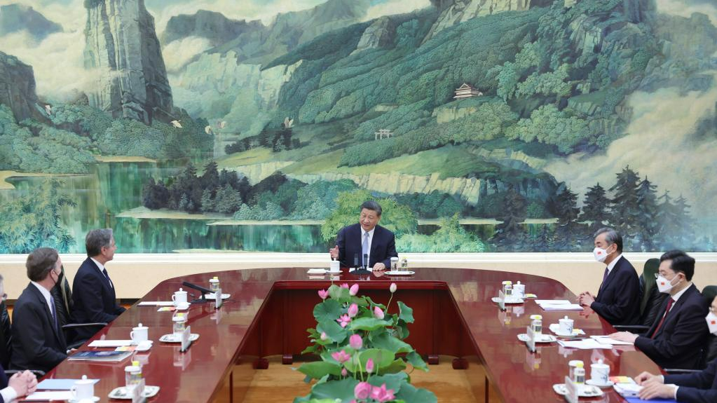 &Omicron; &Kappa;&iota;&nu;έ&zeta;&omicron;&sigmaf; &Pi;&rho;ό&epsilon;&delta;&rho;&omicron;&sigmaf; &Sigma;&iota; &Tau;&zeta;&iota;&nu;πί&nu;&gamma;&kappa; &sigma;&upsilon;&nu;&alpha;&nu;&tau;ά &tau;&omicron;&nu; &epsilon;π&iota;&sigma;&kappa;έπ&tau;&eta; &upsilon;π&omicron;&upsilon;&rho;&gamma;ό &Epsilon;&xi;&omega;&tau;&epsilon;&rho;&iota;&kappa;ώ&nu; &tau;&omega;&nu; &Eta;&Pi;Α Ά&nu;&tau;&omicron;&nu;&iota; &Mu;π&lambda;ί&nu;&kappa;&epsilon;&nu; &sigma;&tau;&omicron; &Pi;&epsilon;&kappa;ί&nu;&omicron;, π&rho;&omega;&tau;&epsilon;ύ&omicron;&upsilon;&sigma;&alpha; &tau;&eta;&sigmaf; &Kappa;ί&nu;&alpha;&sigmaf;, 19 &Iota;&omicron;&upsilon;&nu;ί&omicron;&upsilon; 2023. /Xinhua