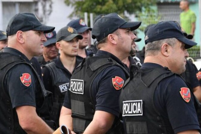 Polic&euml; (Foto RTSH)