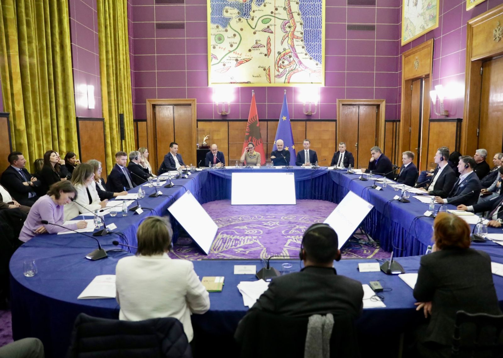 Mbledhja e Këshillit Ekonomik Kombëtar (Foto ATSH)