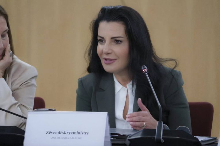 Zvkryeministrja Belinda Balluku (Foto Ministria e Infrastrukturës dhe Energjisë)