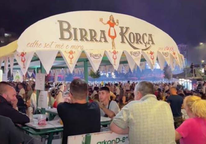 Festa e birres (Foto Panorama)