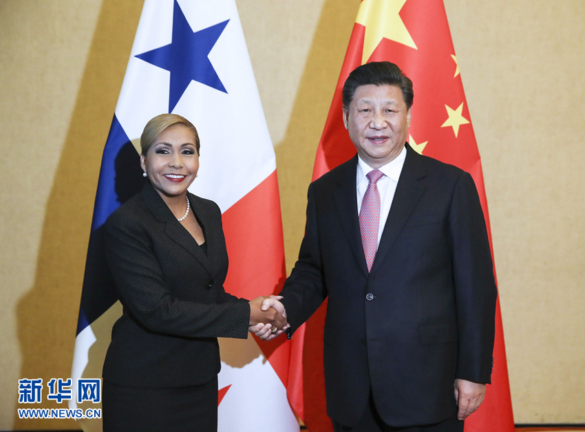 Presiden Xi Bertemu Ketua Kongres Nasional Panama_fororder_国民大会