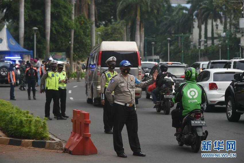 Sepuluh Hari Indonesia Catatkan Lebih 3.000 Kasus Positif Covid-19 Harian_fororder_yin4