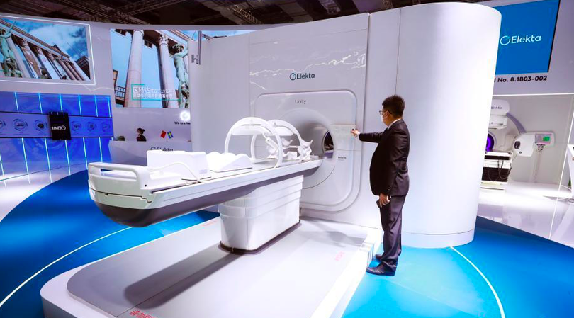 มหกรรมสินค้านำเข้านานาชาติจีน ครั้งที่ 3 จัดแสดงอุปกรณ์การแพทย์รุ่นล่าสุด