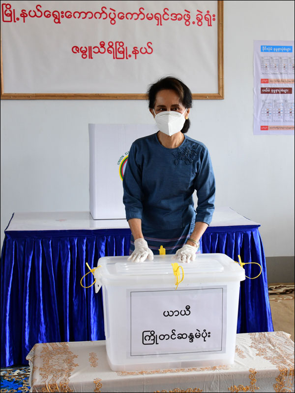 พม่าเริ่มลงคะแนนเลือกตั้งปี 2020