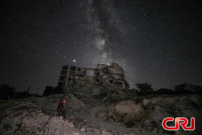 صور التعرض الطويل لمجرة درب التبانة في سوري