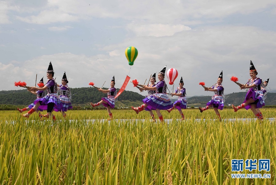 الصين تحتفل بمهرجان الحصاد للمزارعين الصينيين