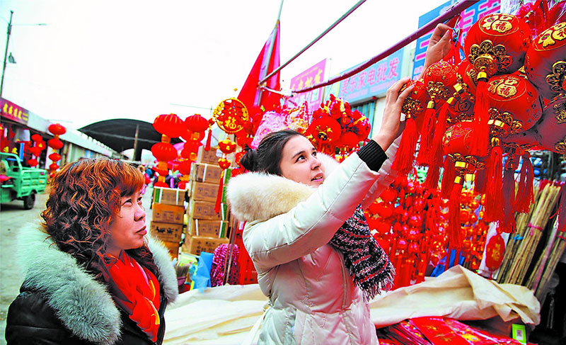 أجواء احتفالية ونكهة خاصة لعيد الربيع فى شينجيانغ
