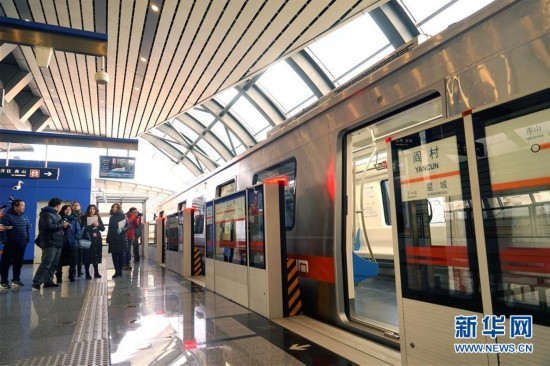 بكين تتصدر قائمة قدرات النقل بالسكك الحديدية الحضرية محليا