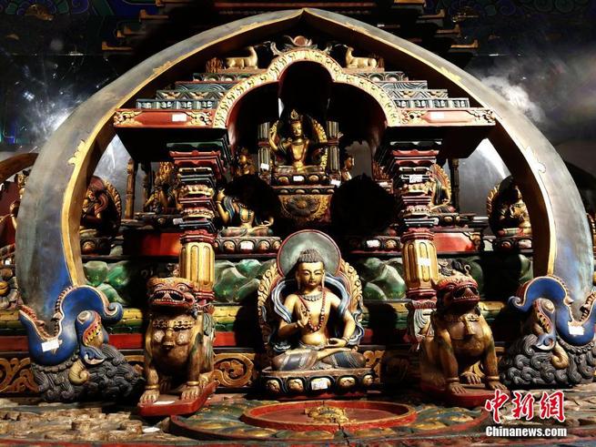 青海省最大の民間博物館が開館　神秘的な木製「壇城」を公開