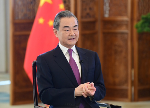 وزير الخارجية يسلط الضوء على أولويات الدبلوماسية الصينية في العام 2021_fororder_W020210102320220890552