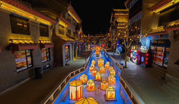 เมืองหลานโจวประดับโคมไฟสวยงามรับปีใหม่_fororder_lanzhou6