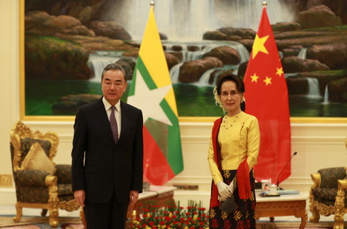 Wang Yi Gelar Pembicaraan Dengan Menlu Myanmar_fororder_wyd