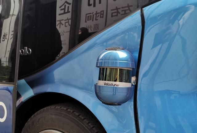 自動運転EVミニバスが重慶市で正式にテスト運用スタート_fororder_重庆3