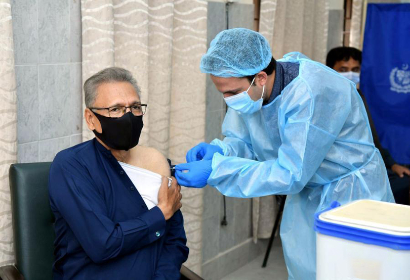ประธานาธิบดีปากีสถานฉีดวัคซีนโควิด-19 ของจีน_fororder_20210316巴基斯坦2