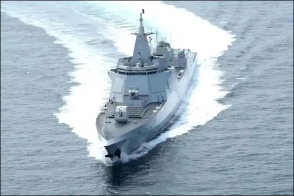 เรือพิฆาต 055 เข้าประจำการกองทัพเรือจีนอย่างเป็นทางการ_fororder_20210326qzj3