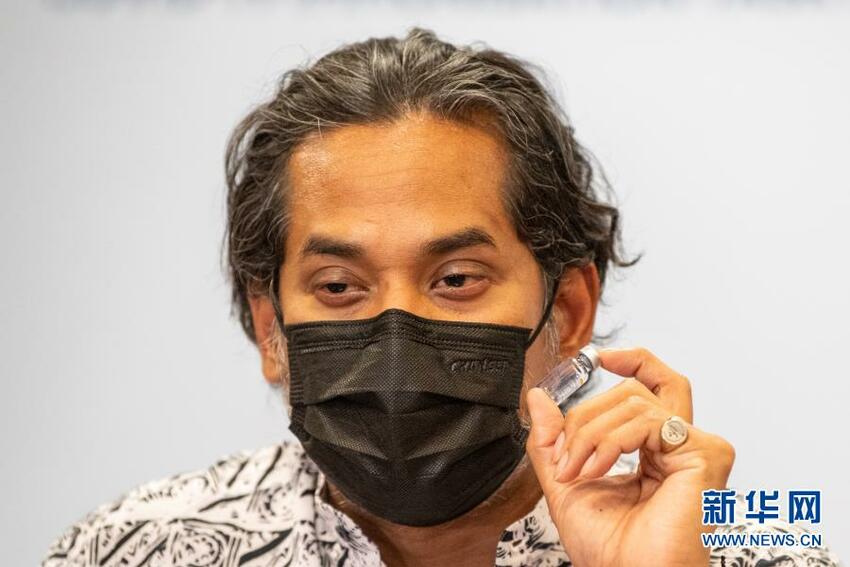 Malaysia Mulai Terima Suntikan Vaksin Virus Corona Sinovac Tiongkok_fororder_ml8