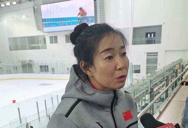 นักสกีอัลไพน์คนพิการทีมชาติจีนเผย กีฬาหิมะน้ำแข็งปลุกใจสู้และความมั่นใจในตัวเองคืนมา_fororder_3-1