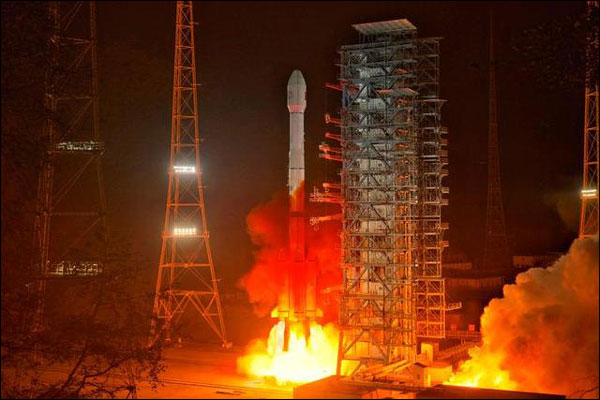 จีนประสบความสำเร็จในการส่งดาวเทียมเฟิงหยุน 4-02_fororder_20210603fy3