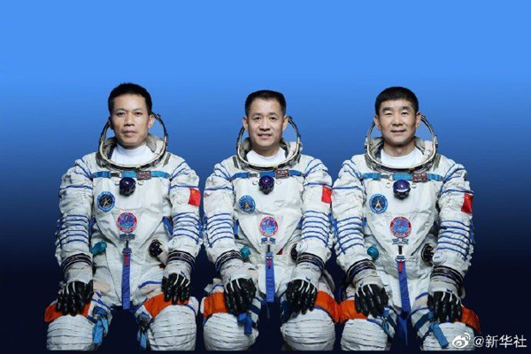 เผย “การใช้ชีวิตในอวกาศ” ของนักบินอวกาศจีน 3 ราย_fororder_1-1