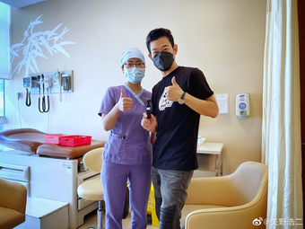 日本人俳優の矢野浩二さんが中国で新型コロナワクチンを接種