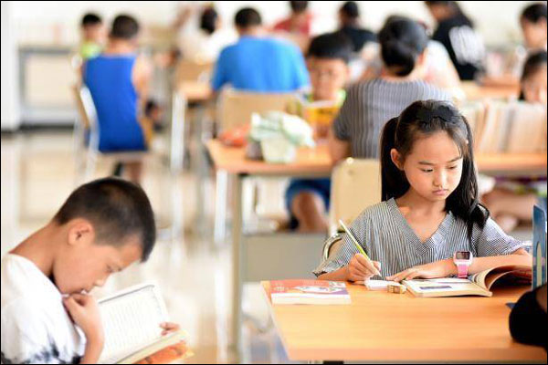 กระทรวงศึกษาธิการจีนระบุ 75.8% ของโรงเรียนในเมืองมีบริการดูแลนักเรียนหลังเลิกเรียน_fororder_20210714khfw