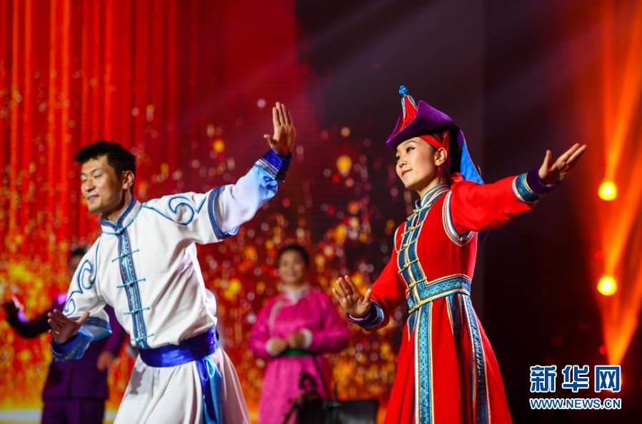 मङ्गोलियाली जातीय नृत्य, गीत र चिया_fororder_3