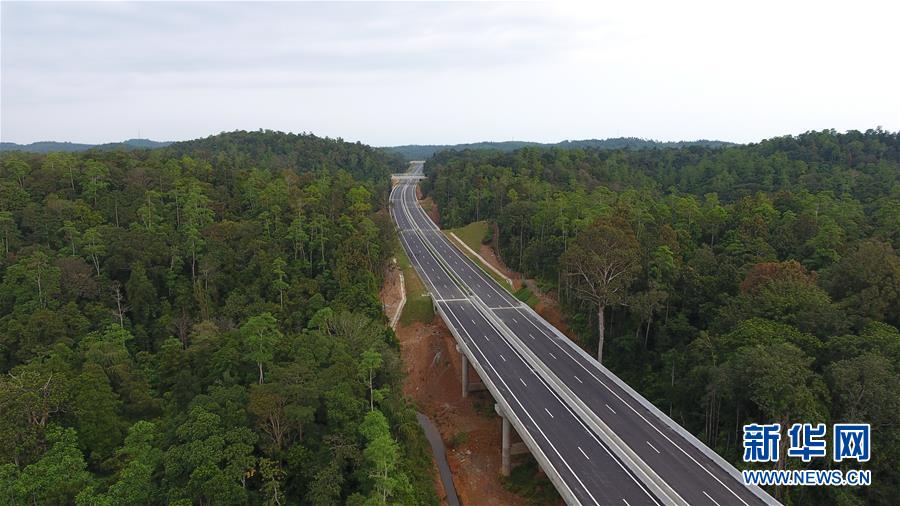 चिनियाँ व्यवसायको सहयोगमा निर्मित श्रीलंकाको उच्च गतिको राजमार्गको विस्तार मार्ग सञ्चालनमा