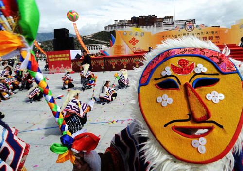 तिब्बत पर्यटनको व्यस्त ऋतुमा