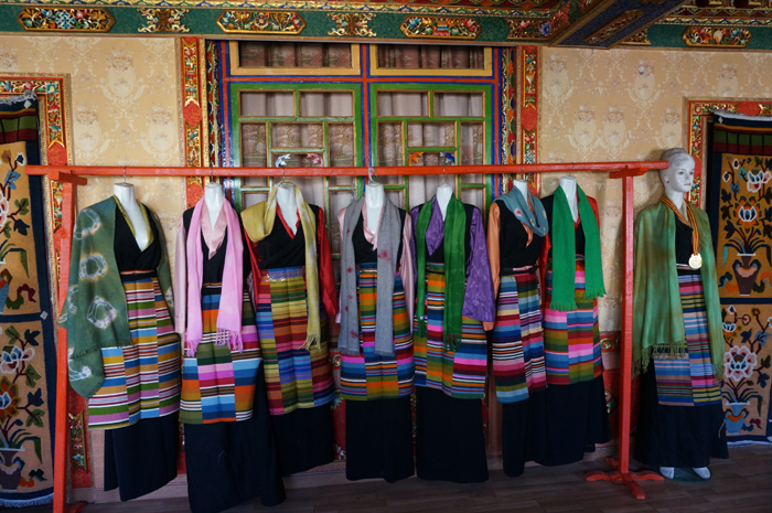 तिब्बत स्वायत्त प्रदेशको जातीय हस्तकला औद्योगिक उद्यान