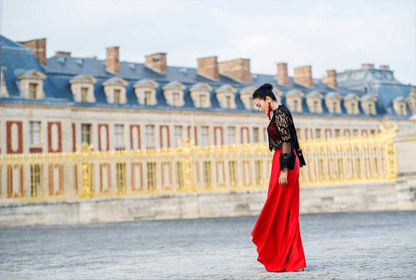 Dubes Pertukaran Kebudayaan Tiongkok-Perancis Gong Li Hadiri Pasta Malam di Istana Versailles